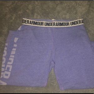 Under amour capris